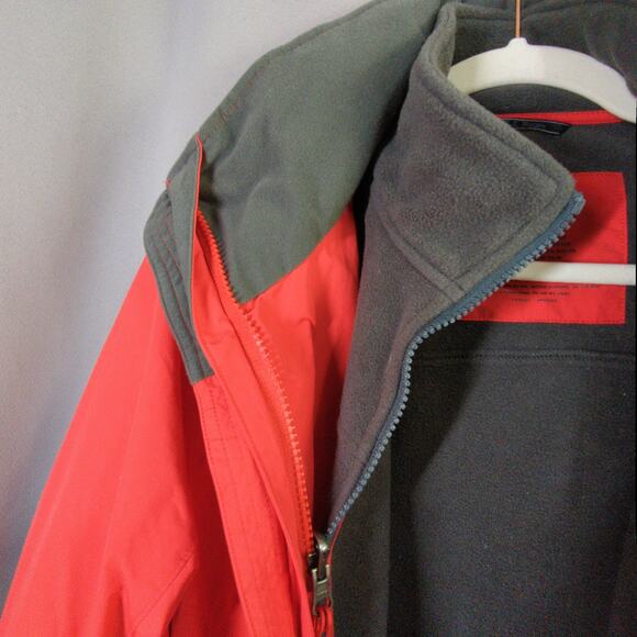 LL Bean‎ Jacket Mens M Red 3 in 1 Zip Out Gray Fleece Hidden Hood All Weather - Picture 9 of 13